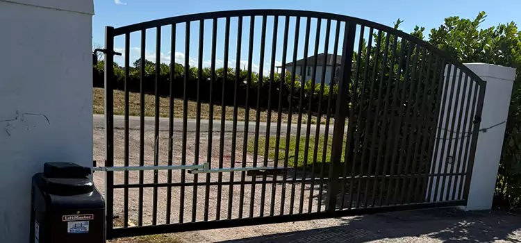 Driveway Fence Repair Marina